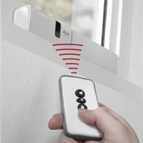 AXA remote 2.0 2902-00-98 SKG** Wit (raamopener met afstandsbed.) - Afbeelding 2